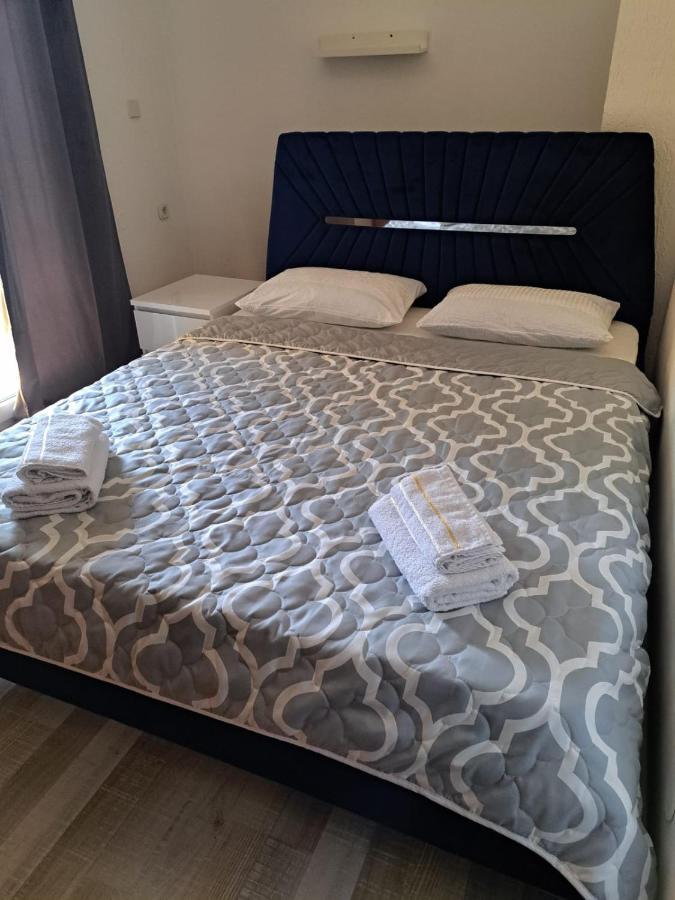 Tebi I Meni Apartamento Zagreb Exterior foto